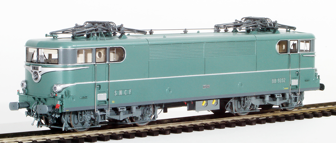 REE Modeles MB-083S - French Electric Locomotive Class BB 9232